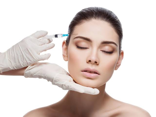 تزریق بوتاکس به صورت برای کاهش چین و چروک